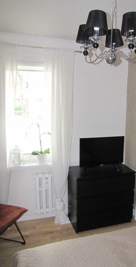 Apartament Okrzei Клодзко Екстериор снимка